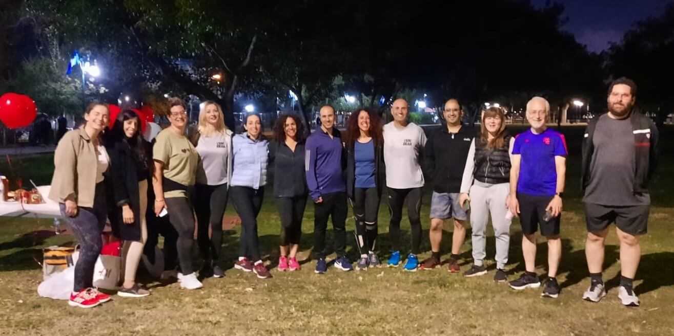 קבוצת ריצה בפארק הלאומי רמת גן