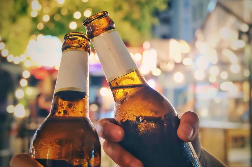 סיורי ברים בתל אביב עם יניב בן משה