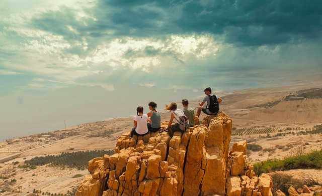 מה עושים היום